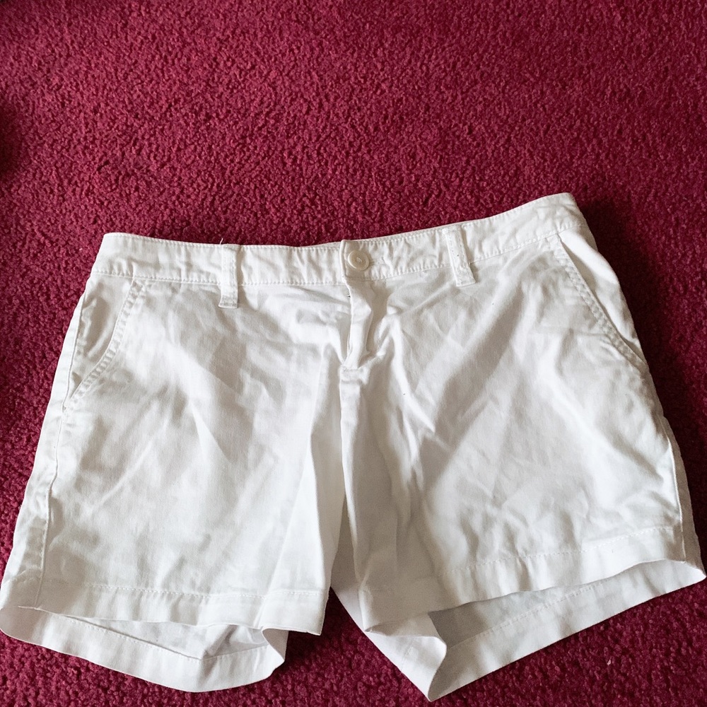 Size 2 Victoria’s Secret Eve short excellent condition